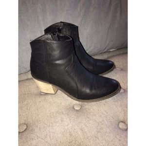 Black Boots